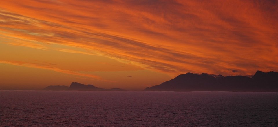 A Coastal Hideaway with Breathtaking Sea Views